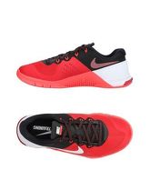 NIKE Sneakers & Tennis shoes basse uomo