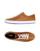 CAMPER Sneakers & Tennis shoes basse uomo