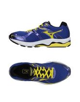 MIZUNO Sneakers & Tennis shoes basse uomo