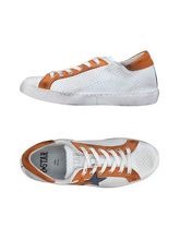 2STAR Sneakers & Tennis shoes basse donna