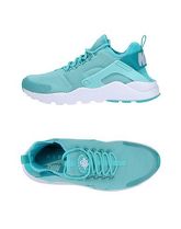 NIKE Sneakers & Tennis shoes basse donna