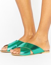 ASOS - FARAWAY - Slider di pelle con incrocio - Verde