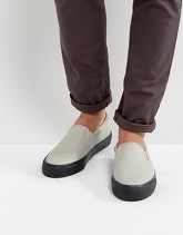 ASOS - Scarpe da ginnastica senza lacci grigie con suola grossa nera - Grigio