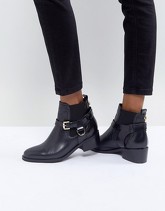 Carvela - Saddle - Stivaletti piatti con fibbia in pelle - Nero