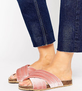 New Look Wide Fit - Sabot spesse in velluto con listini incrociati - Rosa