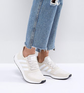 adidas Originals - Swift Run - Scarpe da ginnastica crema con riga bianca - Crema