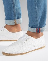 ASOS - Espadrillas bianche stile derby in tela testurizzata - Bianco